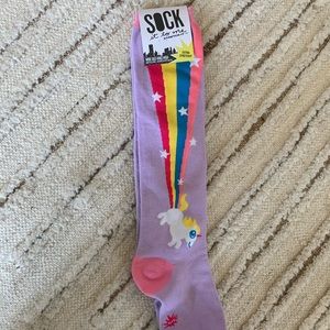 NWT purple knee high unicorn socks 🦄
